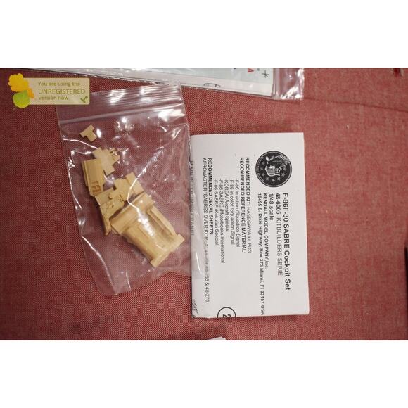 Hasegawa F-86F-30 Sabre U.S. Air Force Model 1/48 (Package Wear) - Picture 9 of 13